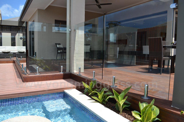 Glass Pool Fencing-6