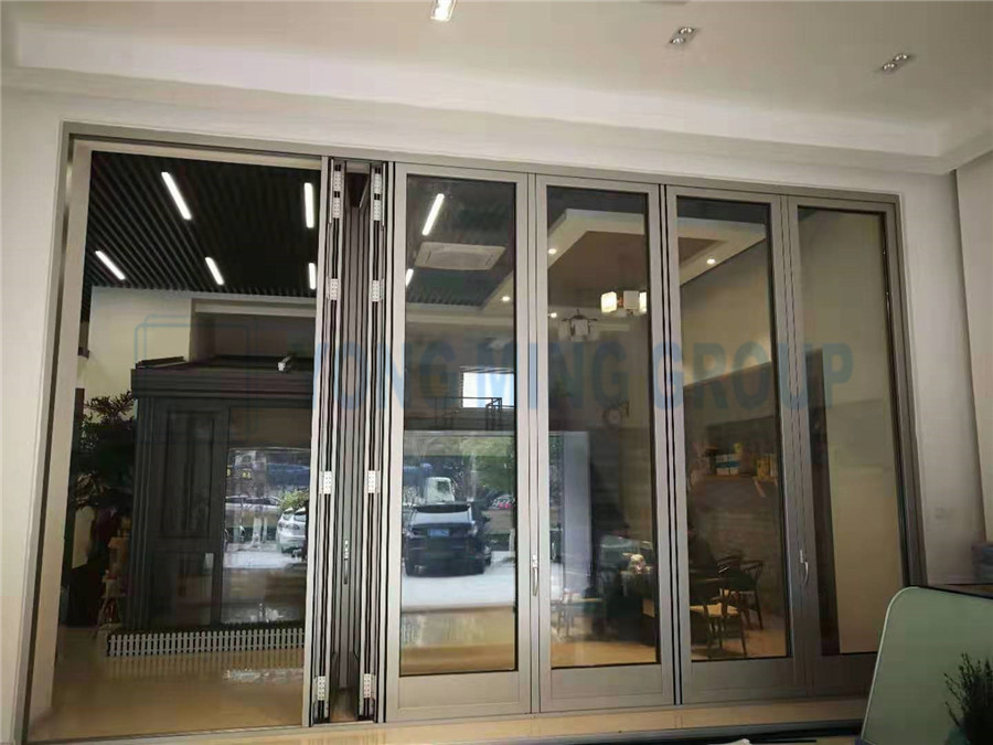 folding door